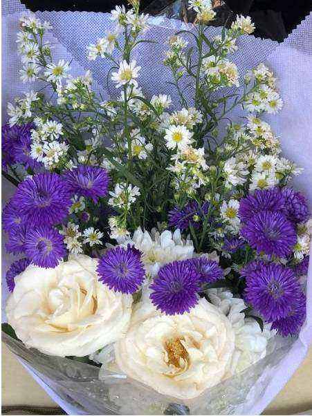Bridesmaids posies
