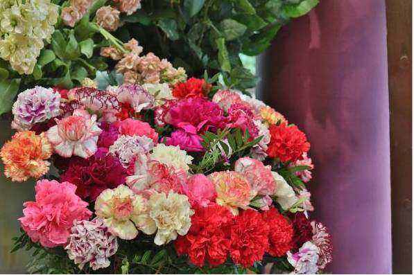 Hand-tied bouquet